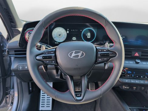 Used 2025 Hyundai Elantra N Line image 10