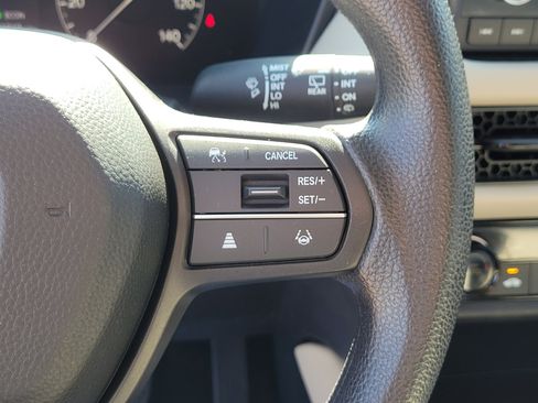 Certified 2023 Honda HR-V LX image 23