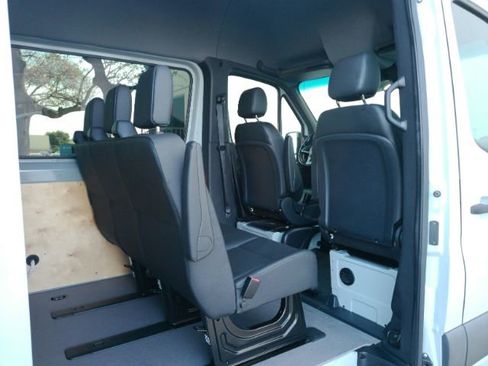 Used 2021 Mercedes-Benz Sprinter 2500 w/ Exterior Lighting Package image 7