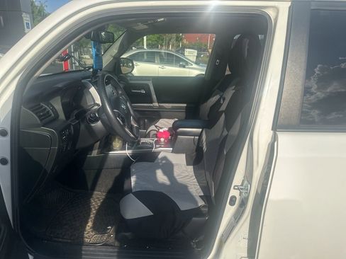 Used 2021 Toyota 4Runner SR5 image 3