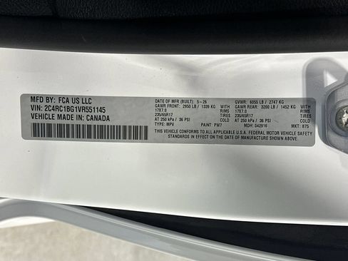 New 2027 Chrysler Pacifica Select FWD image 12