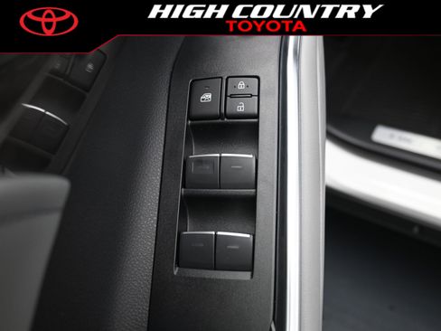 New 2026 Toyota Highlander Limited AWD/4WD image 16