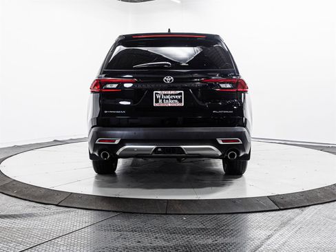 Certified 2025 Toyota Grand Highlander AWD Hybrid image 11