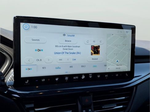 Used 2024 Ford Escape ST-Line w/ Tech Pack #1 image 16