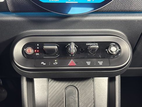 Used 2025 MINI Cooper S FWD image 22