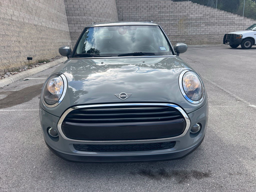 Used 2021 MINI Cooper 2-Door Hardtop w/ Storage Package FWD image 3