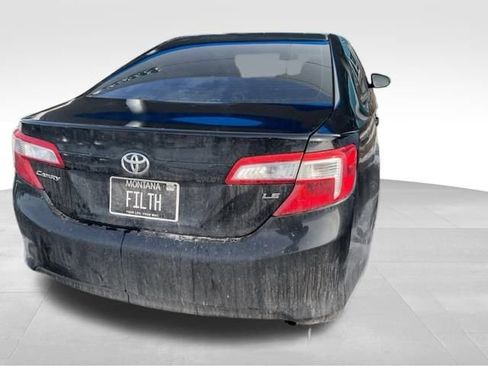 Used 2012 Toyota Camry LE image 10