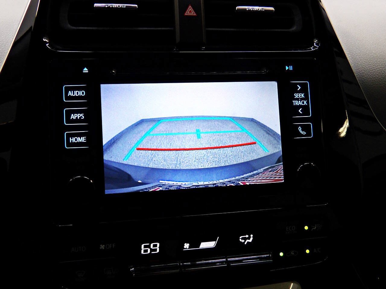 Used 2016 Toyota Prius Three FWD image 16