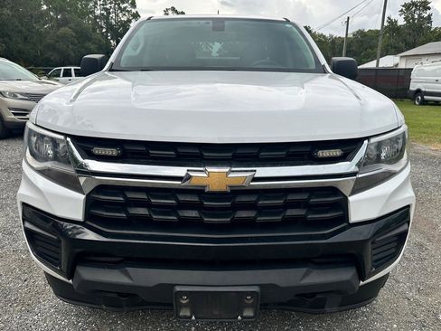 Used 2022 Chevrolet Colorado W/T w/ WT Convenience Package AWD/4WD image 2