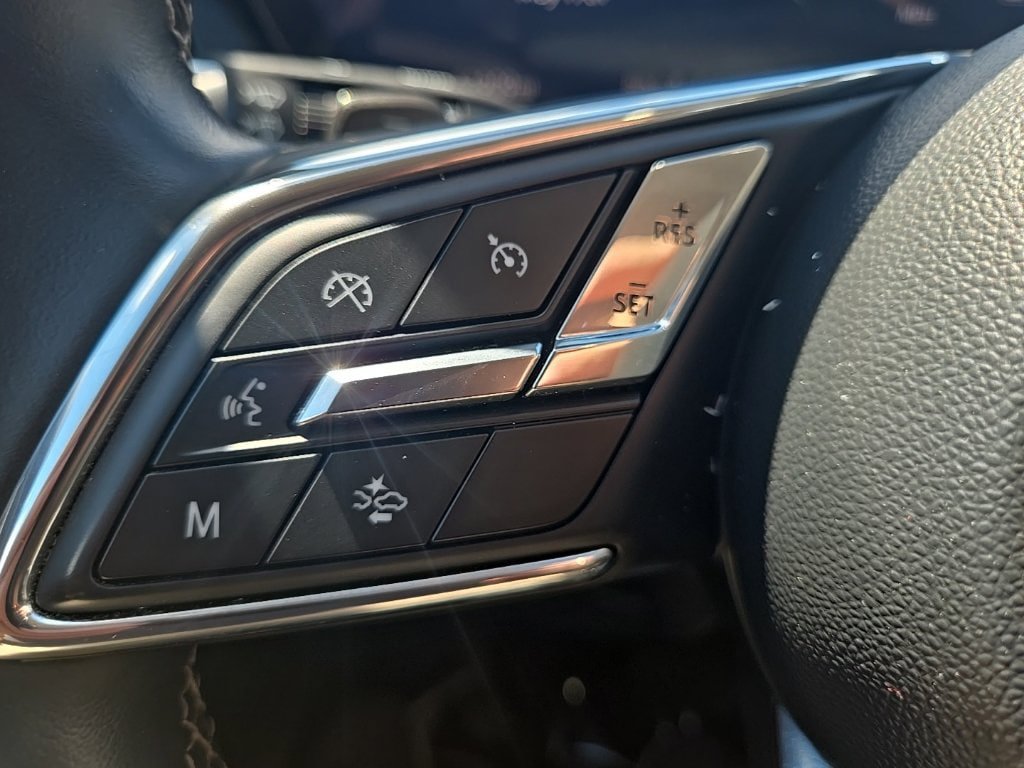 Used 2024 Buick Envision Preferred AWD/4WD image 14