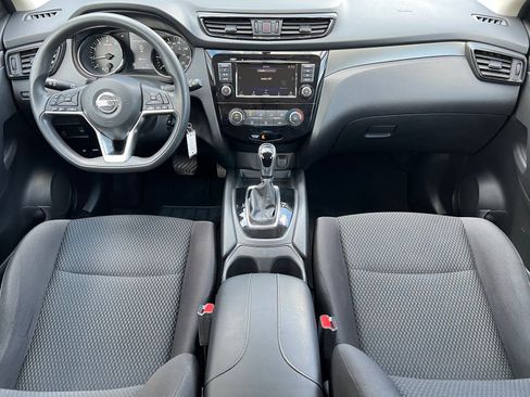 Used 2019 Nissan Rogue Sport S AWD/4WD image 4