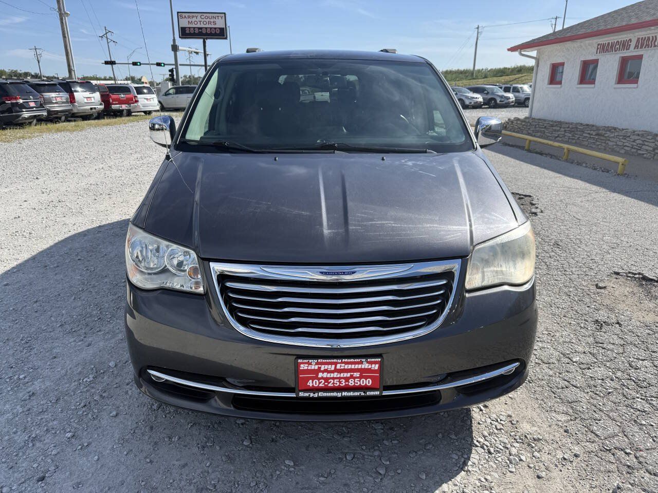 Used 2016 Chrysler Town & Country Touring-L w/ Driver Convenience Group FWD image 8
