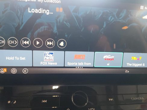 Used 2025 Nissan Rogue SL w/ Tech Package AWD/4WD image 25