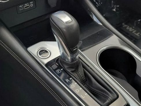 Used 2021 Nissan Altima 2.5 Platinum image 17