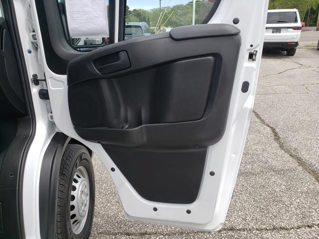 Used 2025 RAM ProMaster 1500 w/ Convenience Group FWD image 15