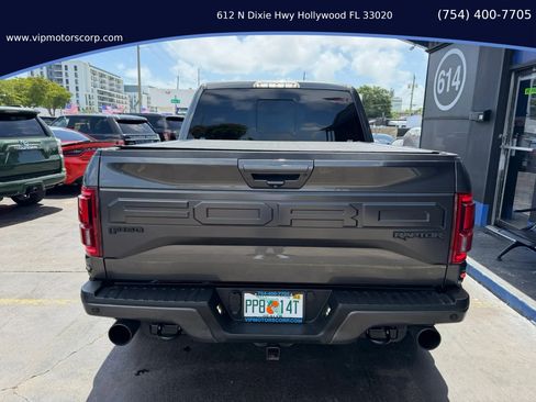 Used 2018 Ford F150 Raptor w/ Equipment Group 802A Luxury AWD/4WD image 7