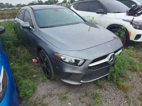 Used 2020 Mercedes-Benz A 220 4MATIC image 2