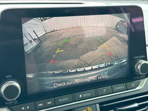 Used 2021 Nissan Altima 2.5 SR image 13