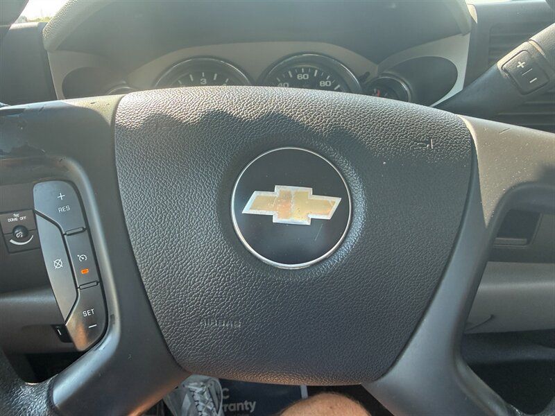 Used 2010 Chevrolet Silverado 2500 W/T AWD/4WD image 20