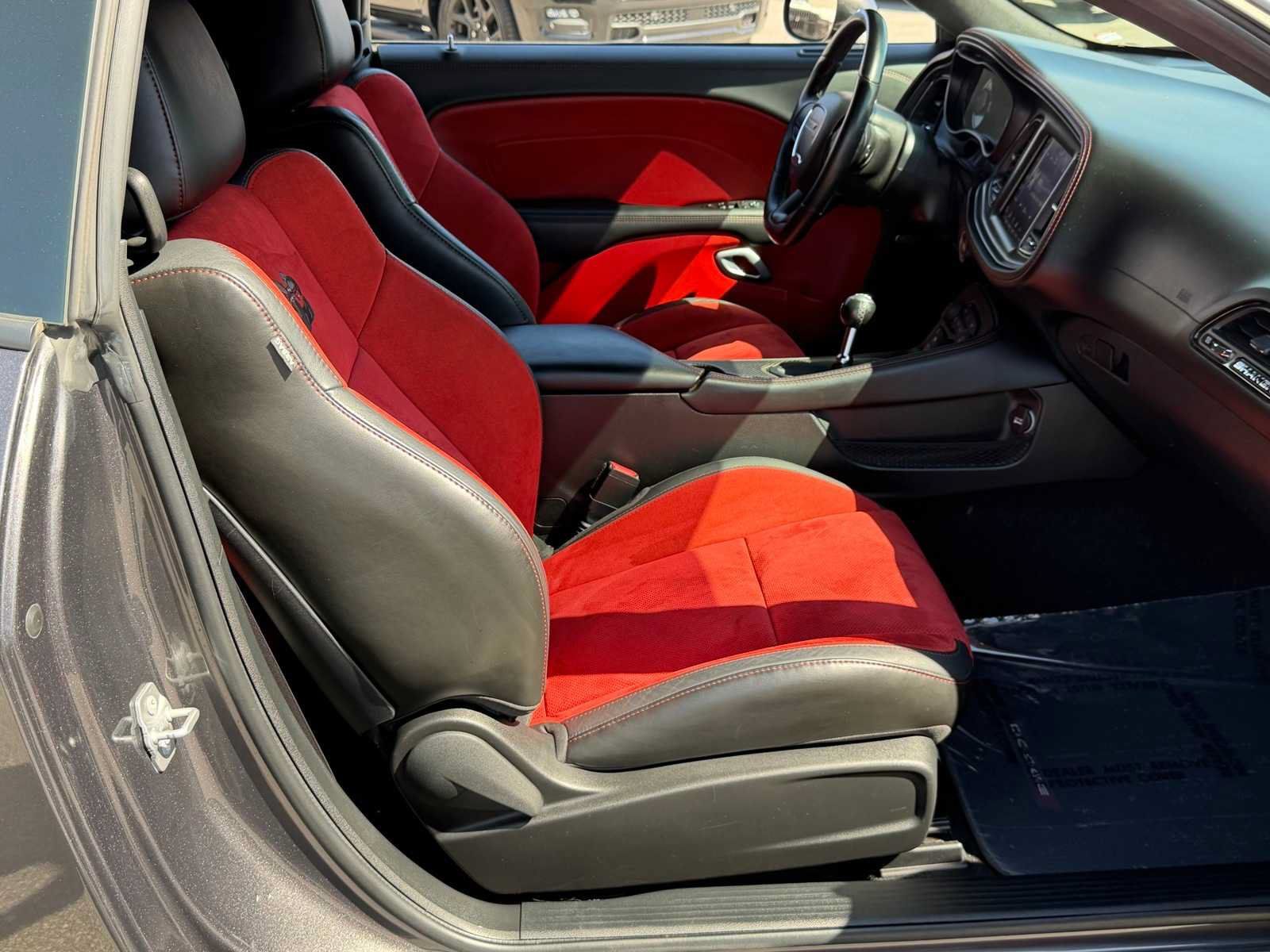 Used 2022 Dodge Challenger R/T Scat Pack RWD image 29