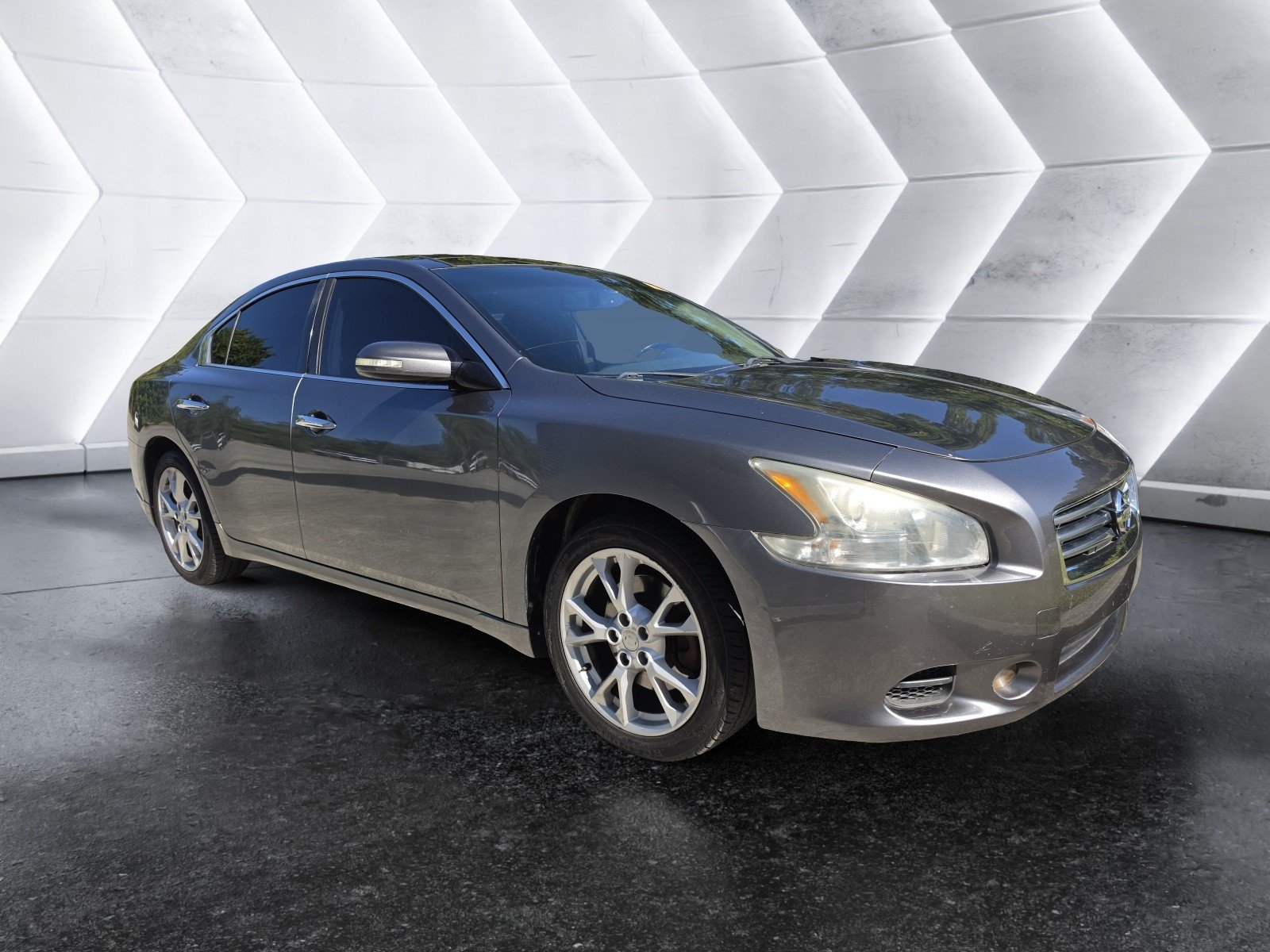 Used 2014 Nissan Maxima 3.5 SV w/ Premium Package FWD image 1