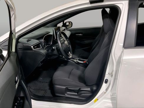 Used 2024 Toyota Corolla SE FWD image 8