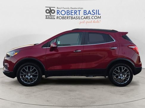Used 2019 Buick Encore Sport Touring image 2