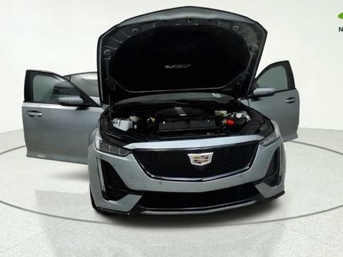 Used 2023 Cadillac CT5 V w/ Premium Package RWD image 9