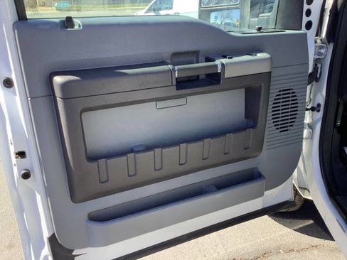 Used 2015 Ford F250 XLT image 31