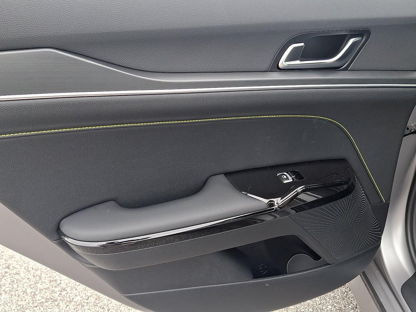 New 2026 Kia K5 GT FWD image 8