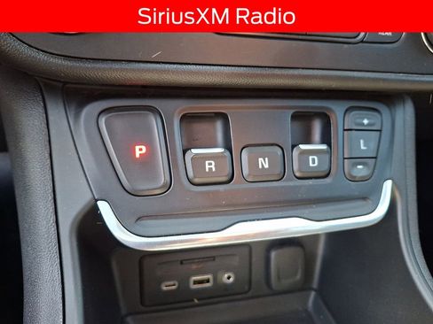 Used 2021 GMC Terrain SLT w/ Infotainment Package II AWD/4WD image 15
