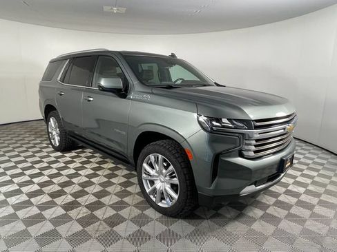 Certified 2024 Chevrolet Tahoe High Country AWD/4WD image 17