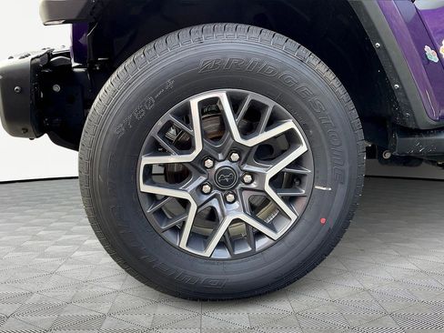 Certified 2023 Jeep Wrangler Freedom Edition image 31