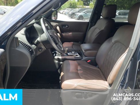 Used 2023 Nissan Armada Platinum w/ Captain's Chairs Package RWD image 6