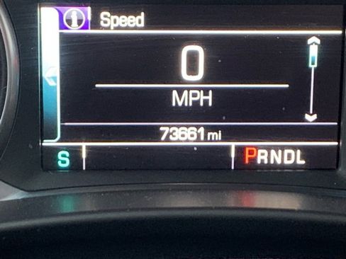 Used 2018 Chevrolet Equinox LT w/ Sun & Infotainment Package image 13