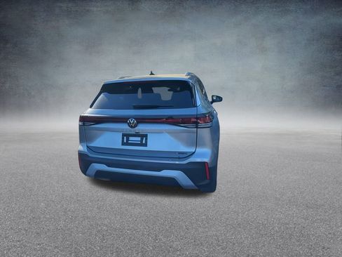 New 2025 Volkswagen Tiguan S image 18