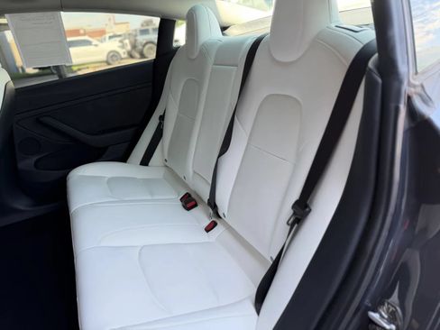 Used 2023 Tesla Model 3 Standard Range RWD image 15