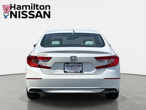 Used 2018 Honda Accord LX image 3