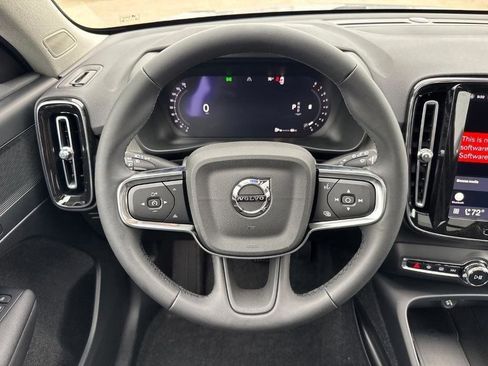 Used 2026 Volvo XC40 B5 Plus w/ Climate Package image 7