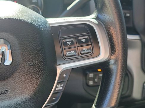 Used 2022 RAM 2500 Big Horn image 31