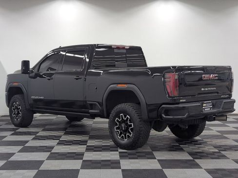 Used 2026 GMC Sierra 2500 AT4X AWD/4WD image 5