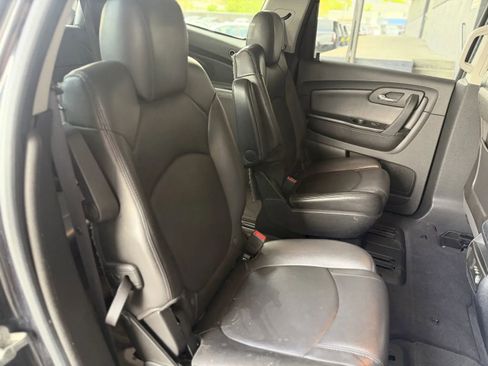 Used 2010 Chevrolet Traverse LT w/ Personal Connectivity Package AWD/4WD image 19