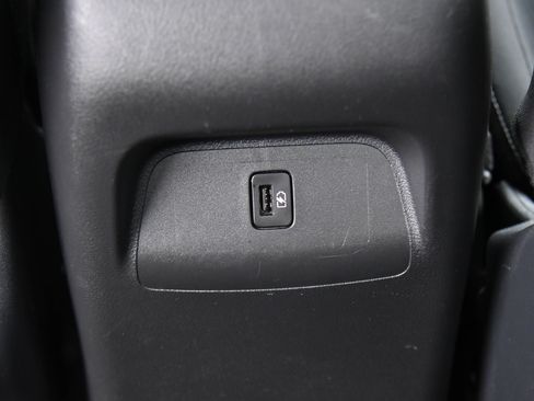 Used 2024 Nissan Sentra SV w/ All-Weather Package image 32