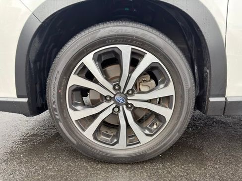 Used 2023 Subaru Forester Limited AWD/4WD image 30