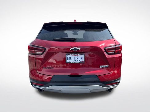 Used 2024 Chevrolet Blazer LT w/ Convenience Package FWD image 7