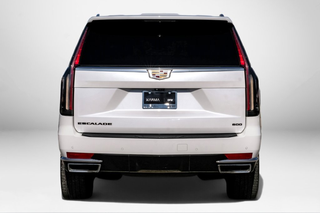 Used 2022 Cadillac Escalade Premium Luxury AWD/4WD image 6