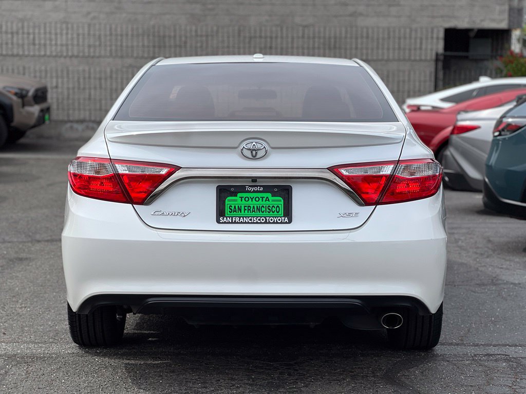 Certified 2016 Toyota Camry XSE FWD image 4