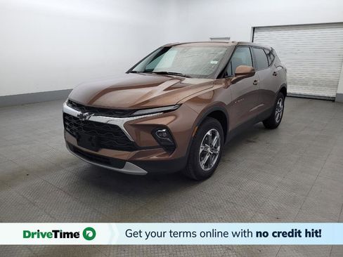 Used 2023 Chevrolet Blazer LT image 1