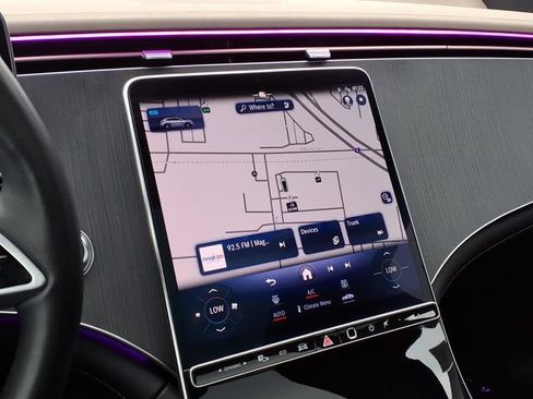 Certified 2023 Mercedes-Benz EQE 350+ SUV image 5