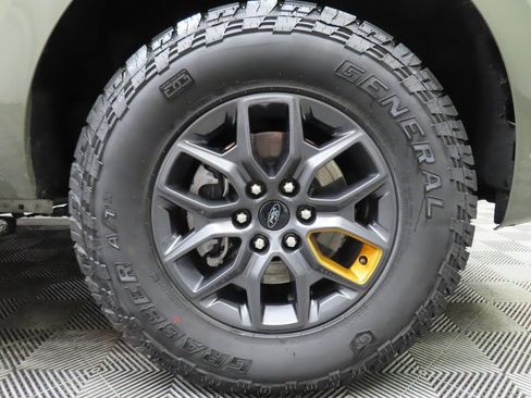 Used 2025 Ford Expedition Tremor image 8